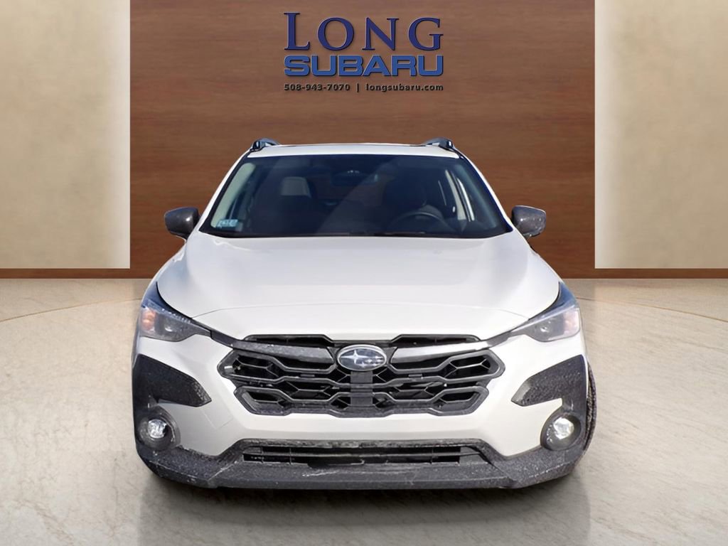 Used 2025 Subaru Crosstrek 2.0i Premium image 3