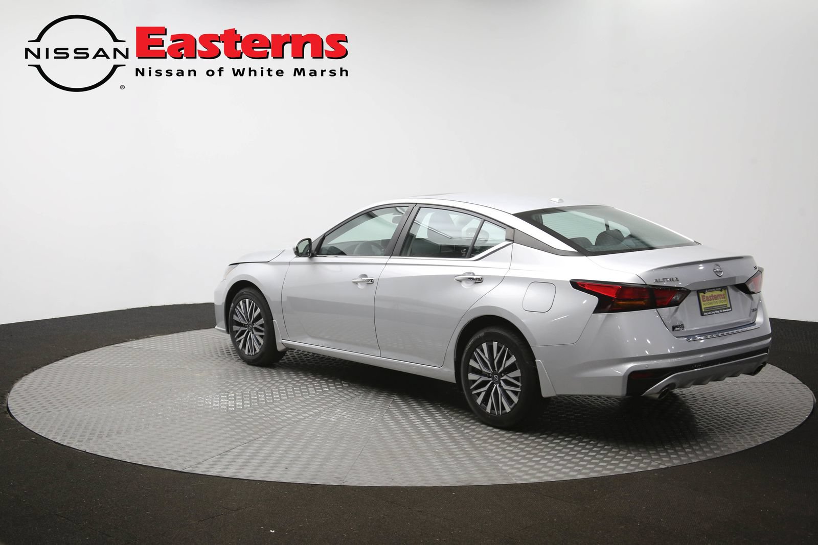 Used 2023 Nissan Altima 2.5 SV w/ SV Premium Package AWD/4WD image 65