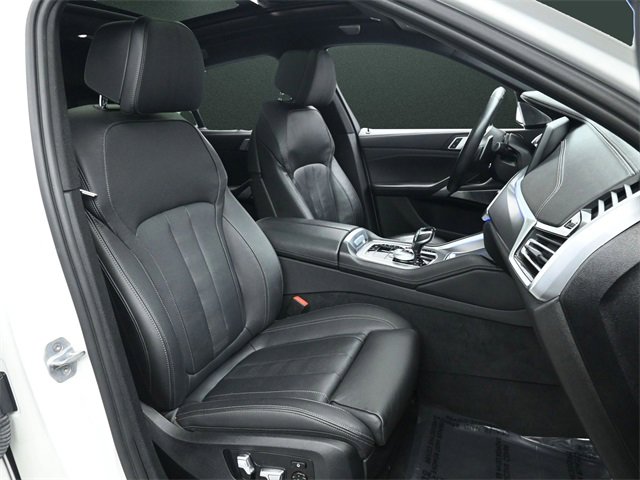 Used 2020 BMW X6 M50i w/ Executive Package image 24