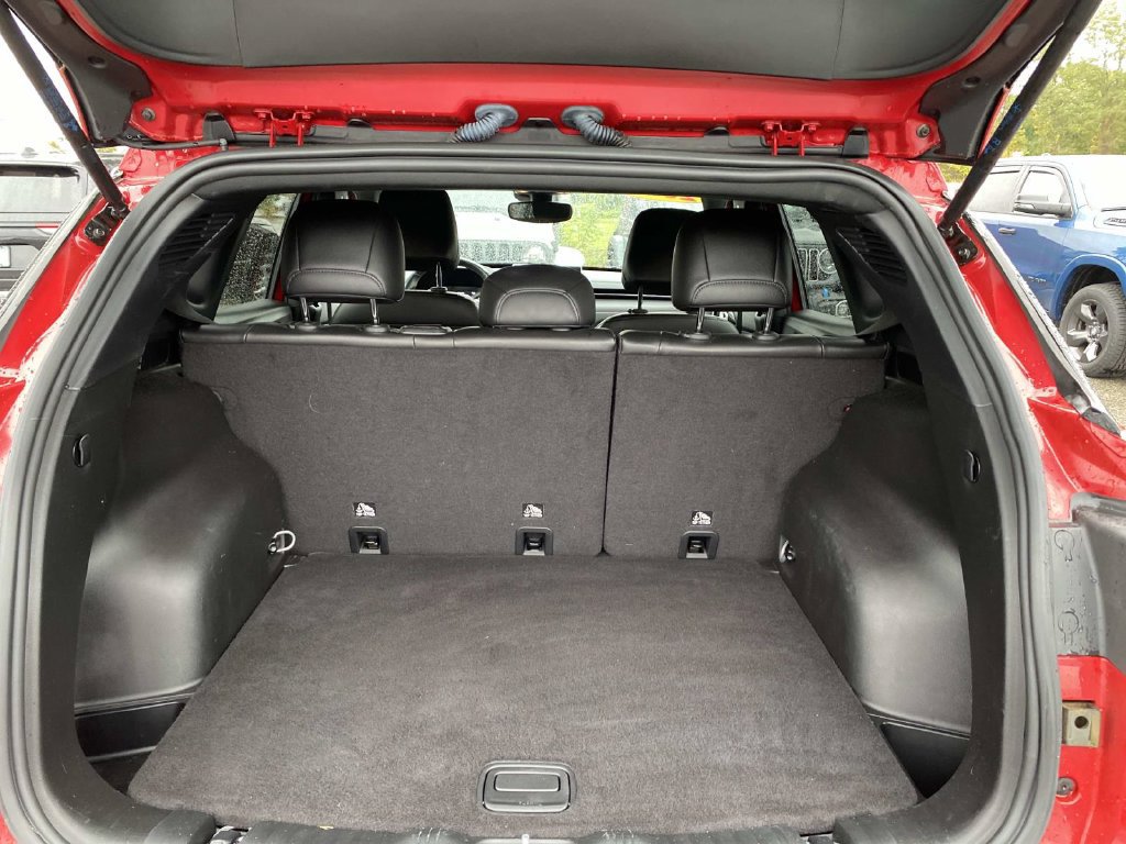 Certified 2022 Jeep Compass Limited AWD/4WD image 13
