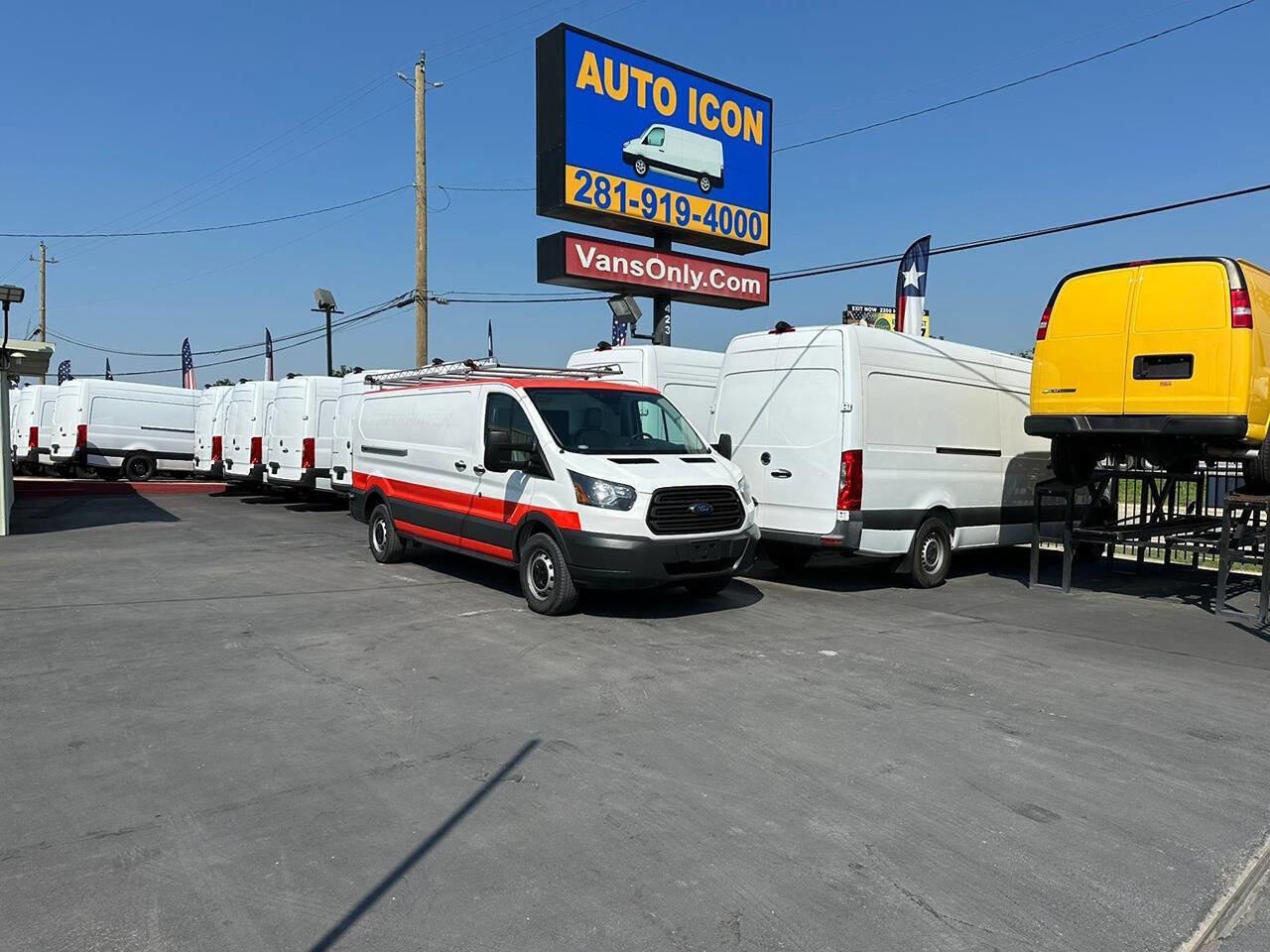 Used 2015 Ford Transit 250 148 Low Roof image 22