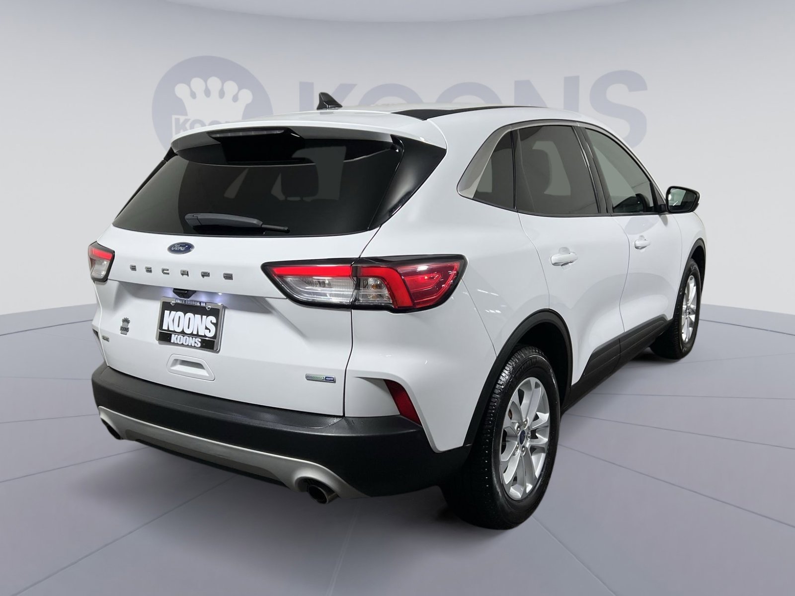 Used 2020 Ford Escape SE image 7