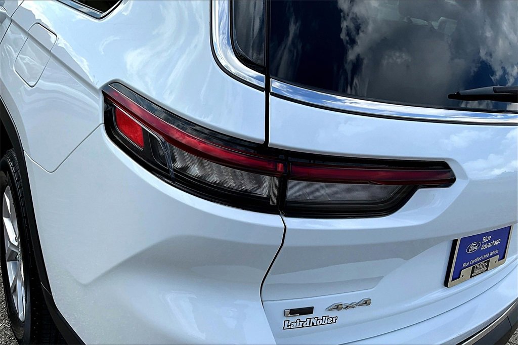 Used 2022 Jeep Grand Cherokee L Limited image 31