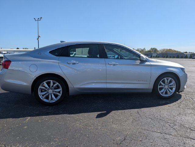 Used 2017 Chevrolet Impala LT w/ Convenience Package FWD image 8