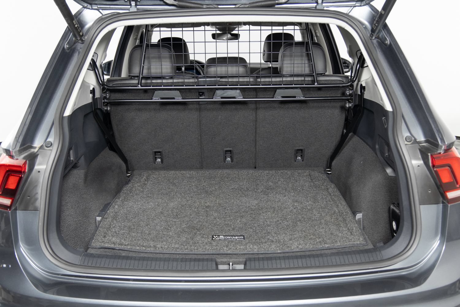 Used 2022 Volkswagen Tiguan SE AWD/4WD image 20