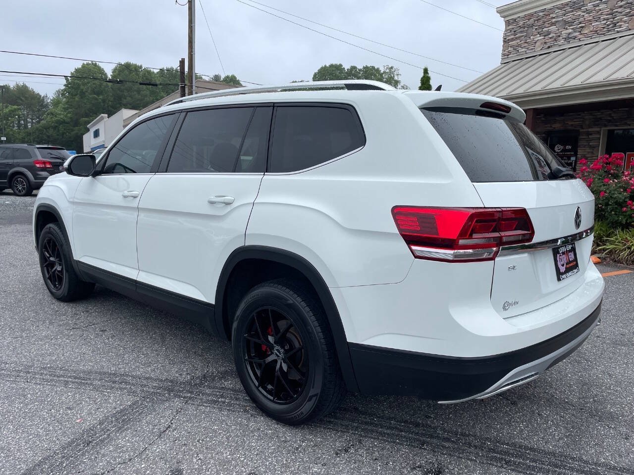 Used 2018 Volkswagen Atlas SE AWD/4WD image 10