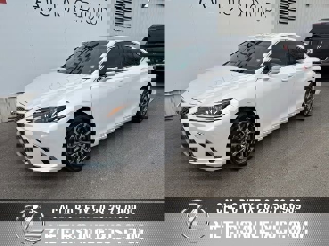 Used 2024 Lexus ES 350 w/ Accessory Package (Z2) image 9