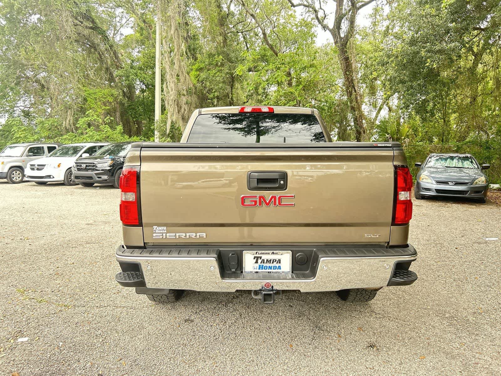Used 2015 GMC Sierra 1500 SLT w/ SLT Crew Cab Value Package AWD/4WD image 7