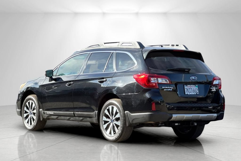 Used 2015 Subaru Outback 2.5i Limited AWD/4WD image 5