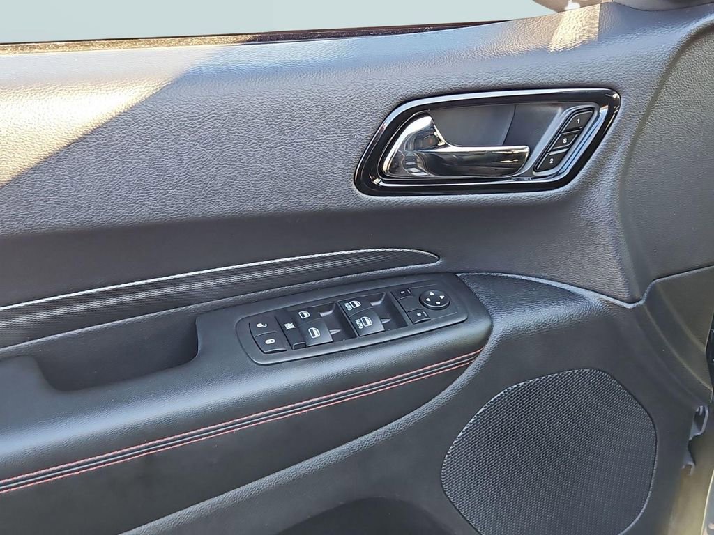 Used 2025 Dodge Durango GT image 11