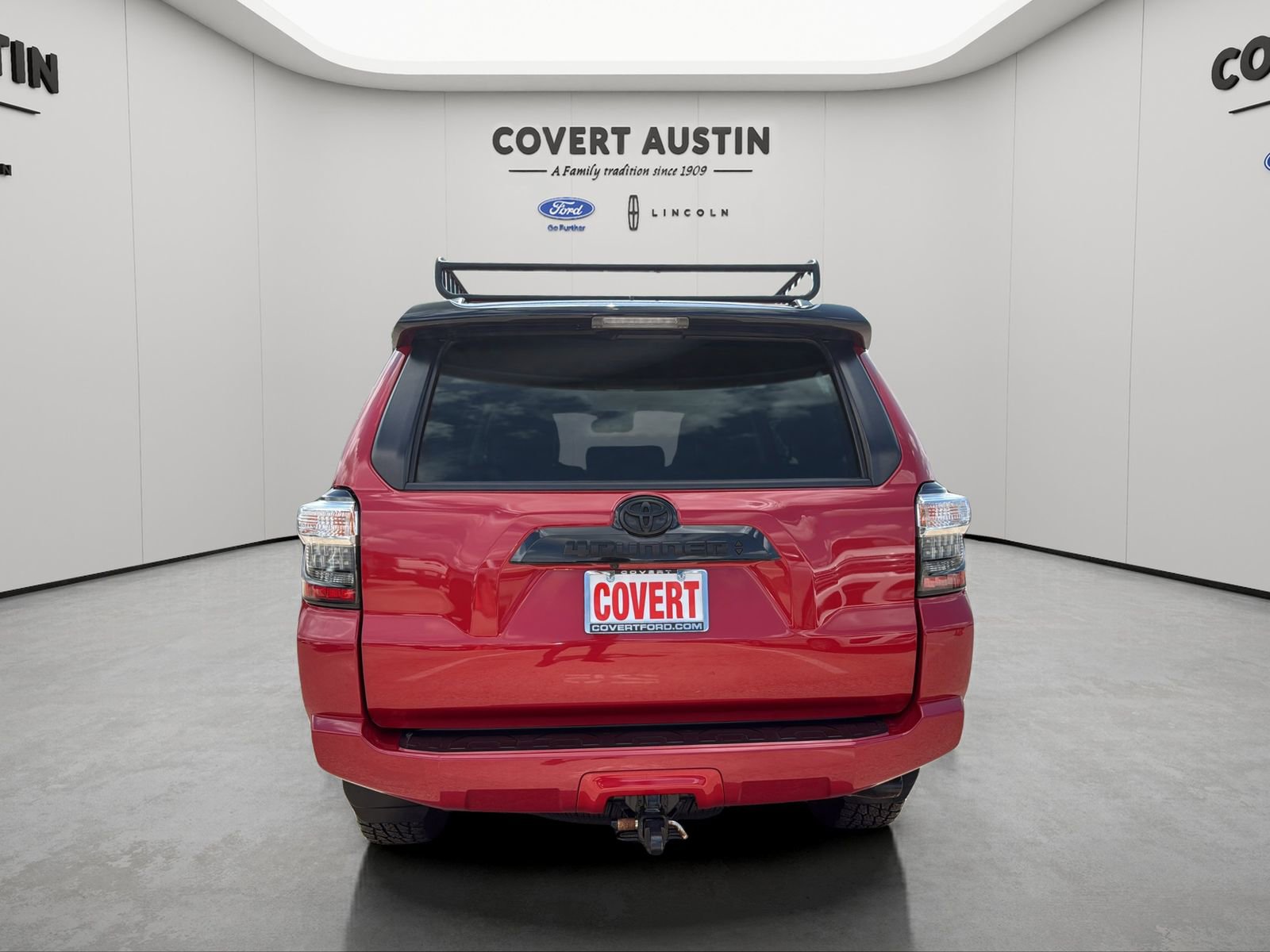 Used 2021 Toyota 4Runner Venture w/ Moonroof Package AWD/4WD image 4
