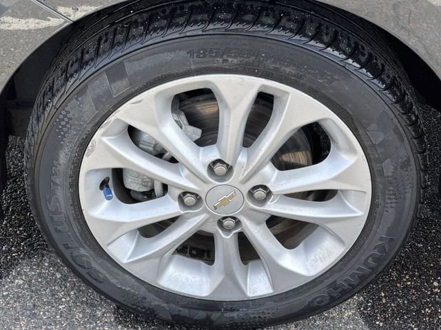 Used 2019 Chevrolet Spark LT image 27