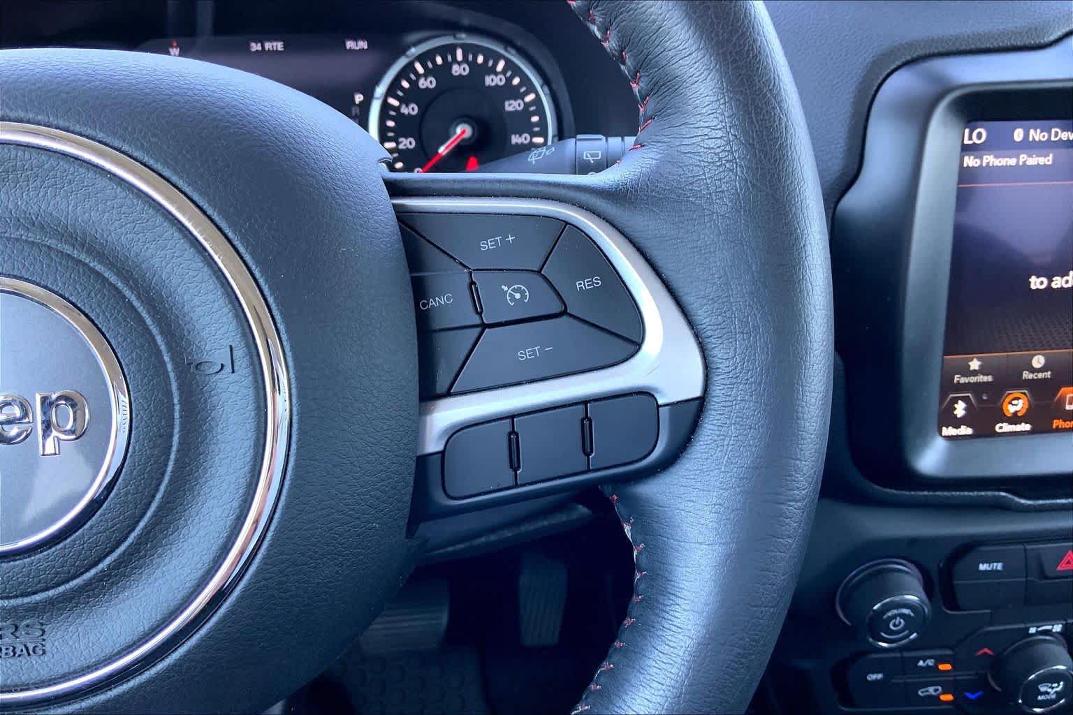 Used 2023 Jeep Renegade Trailhawk w/ Trailhawk Elite Group AWD/4WD image 24