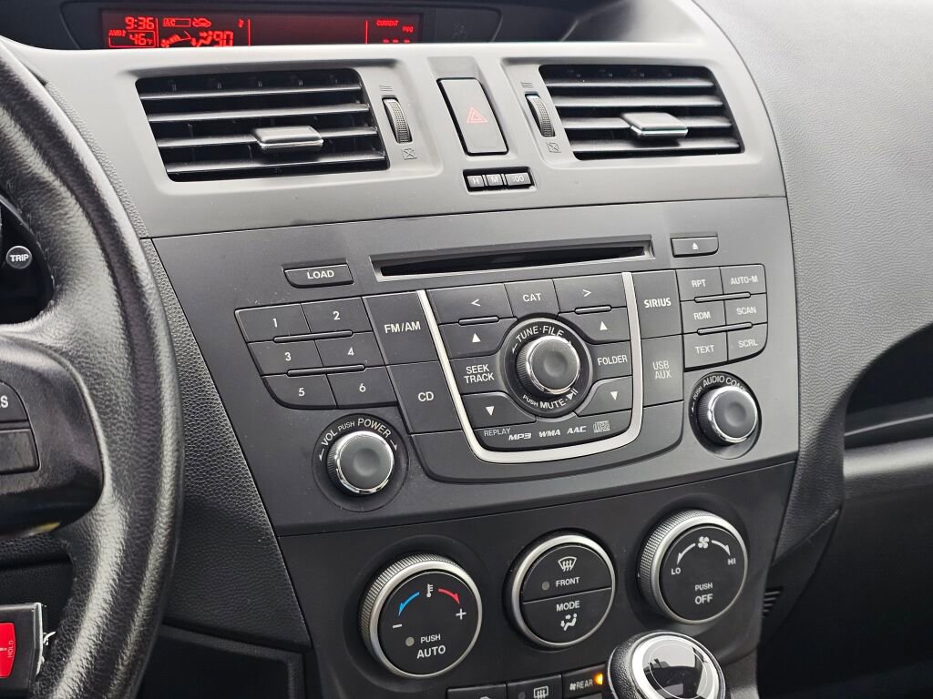 Used 2014 MAZDA MAZDA5 Grand Touring image 23