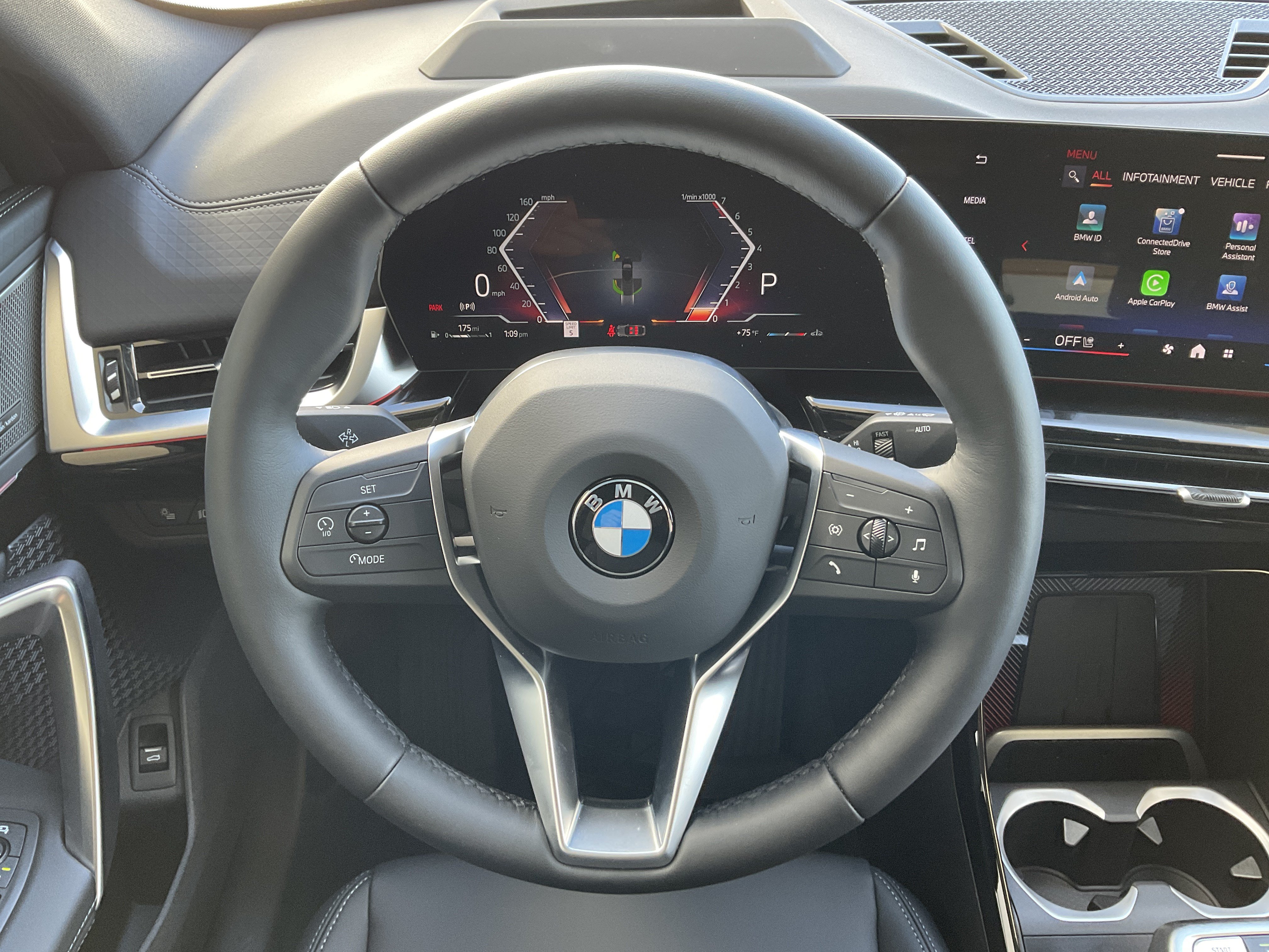 New 2026 BMW X2 xDrive28i w/ Technology Package AWD/4WD image 13