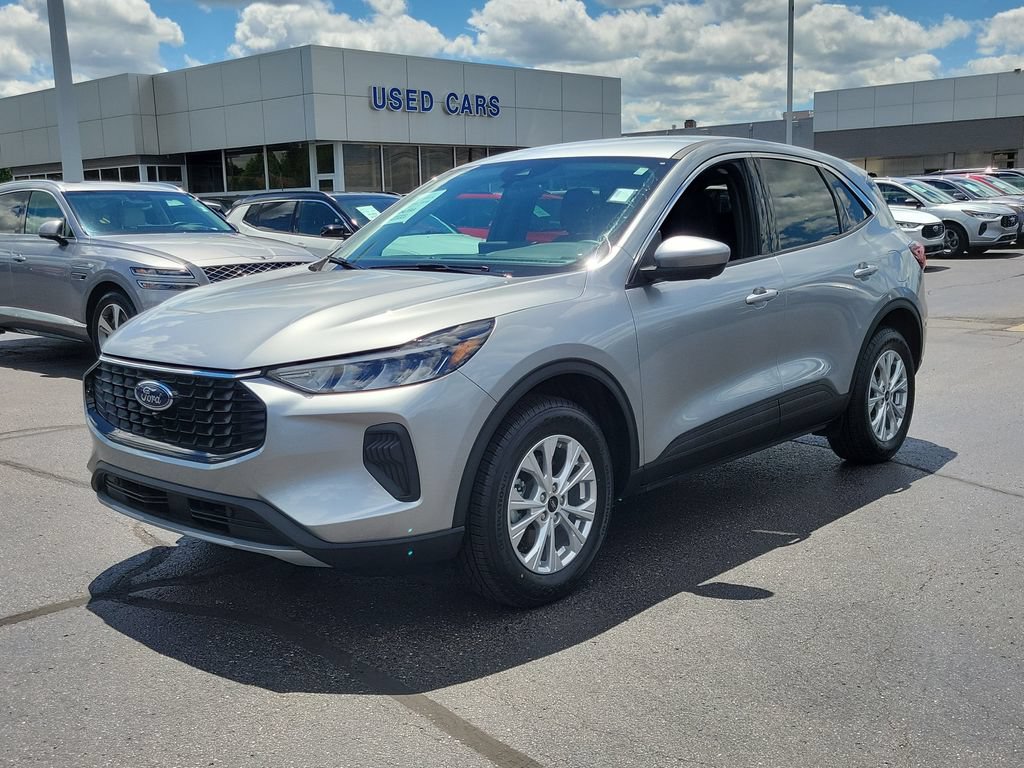 Certified 2023 Ford Escape Active w/ Tech Pack #2 AWD/4WD image 8