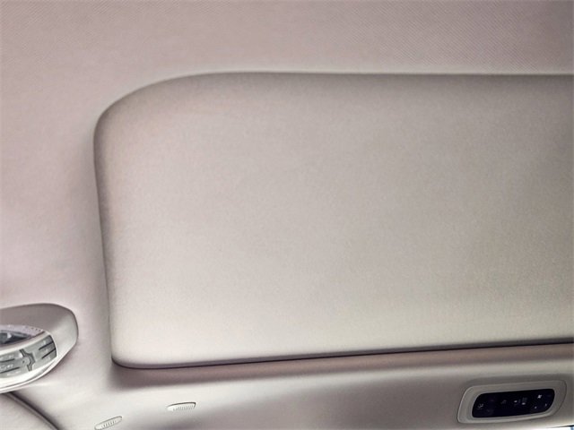 Used 2020 Chrysler Pacifica Limited image 26