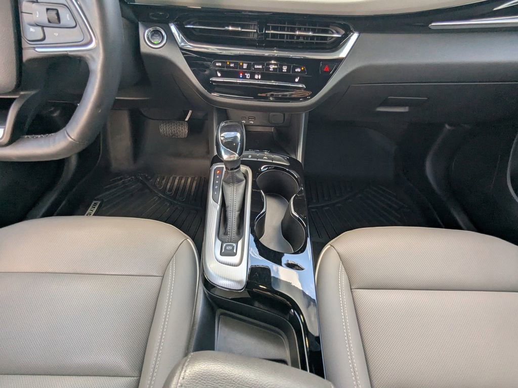 Used 2025 Buick Envista Avenir image 19