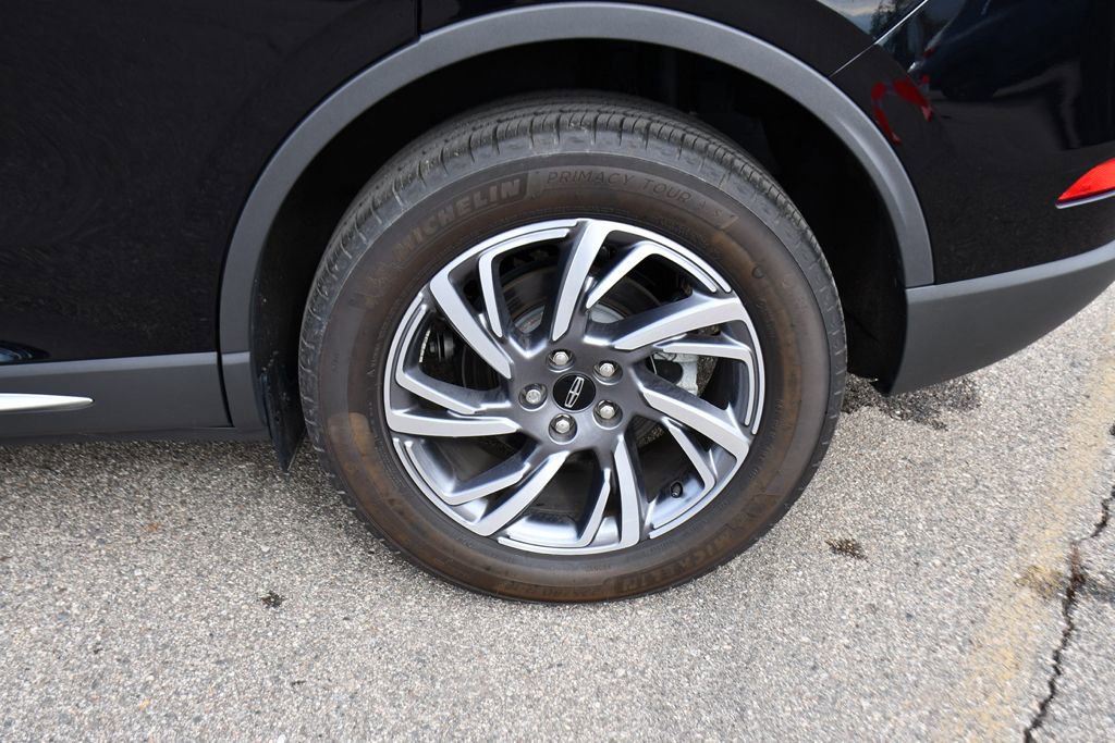 Used 2024 Lincoln Corsair Premiere image 21