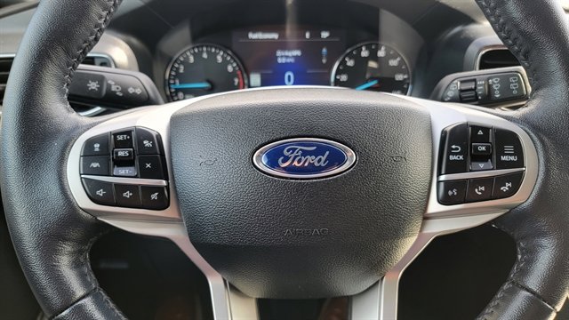 Used 2022 Ford Explorer XLT w/ Equipment Group 202A image 19