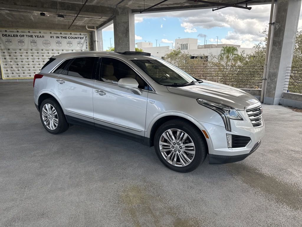 Used 2018 Cadillac XT5 Premium Luxury image 1