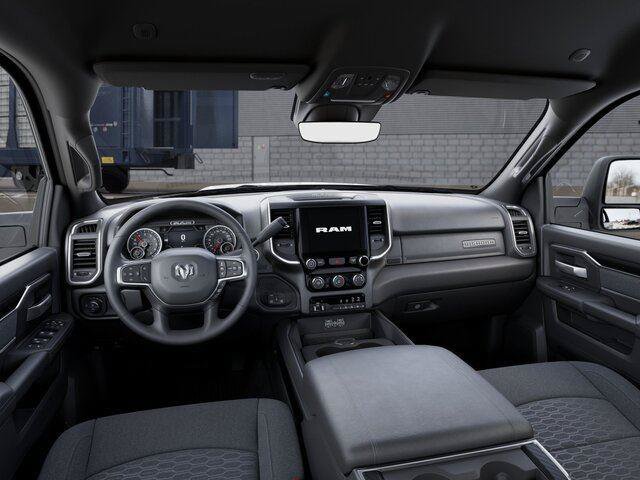 New 2025 RAM 2500 Big Horn w/ Safety Group AWD/4WD image 17