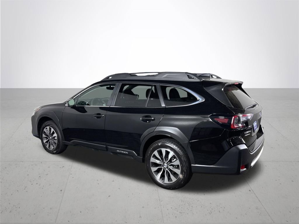 Certified 2025 Subaru Outback Limited AWD/4WD image 9