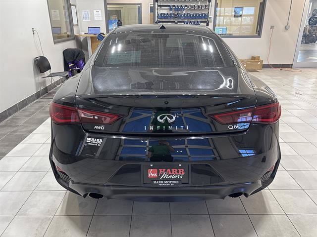 Used 2017 INFINITI Q60 3.0t AWD/4WD image 3