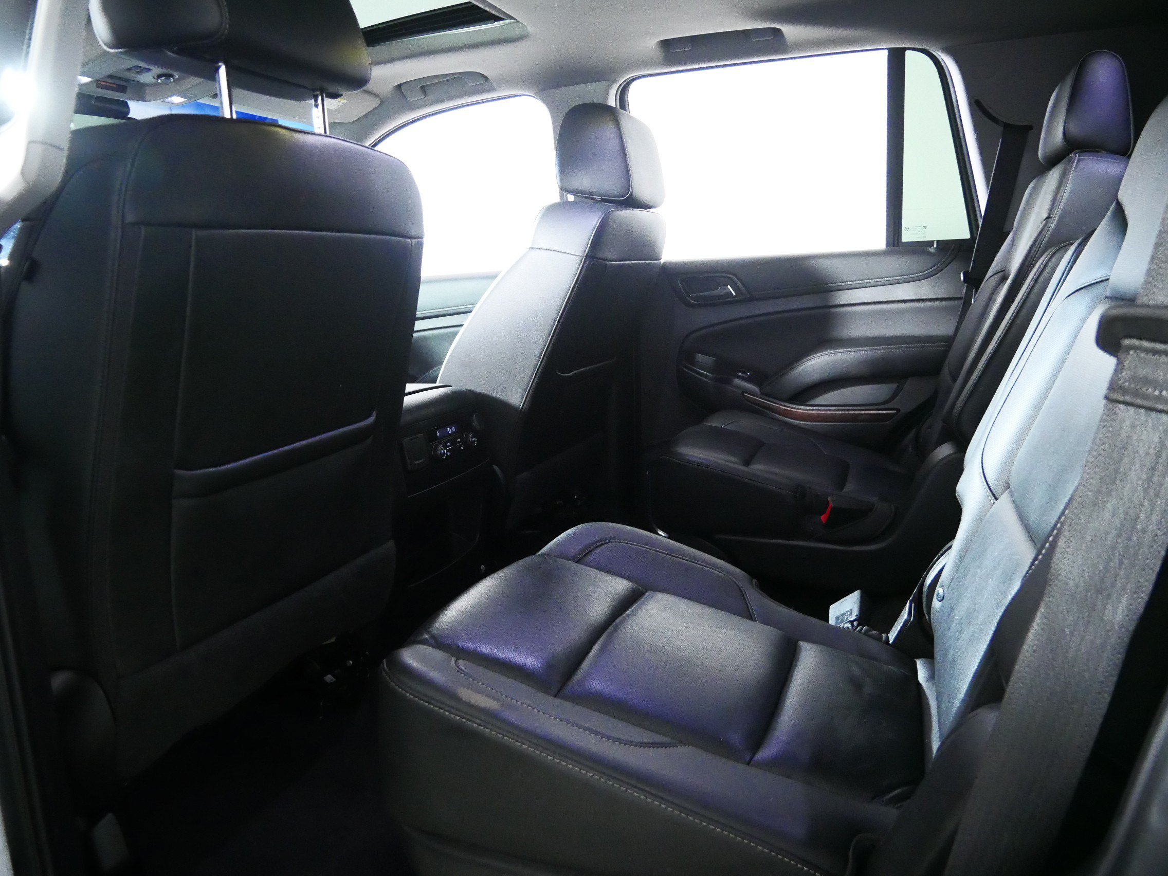 Certified 2019 GMC Yukon SLT AWD/4WD image 32