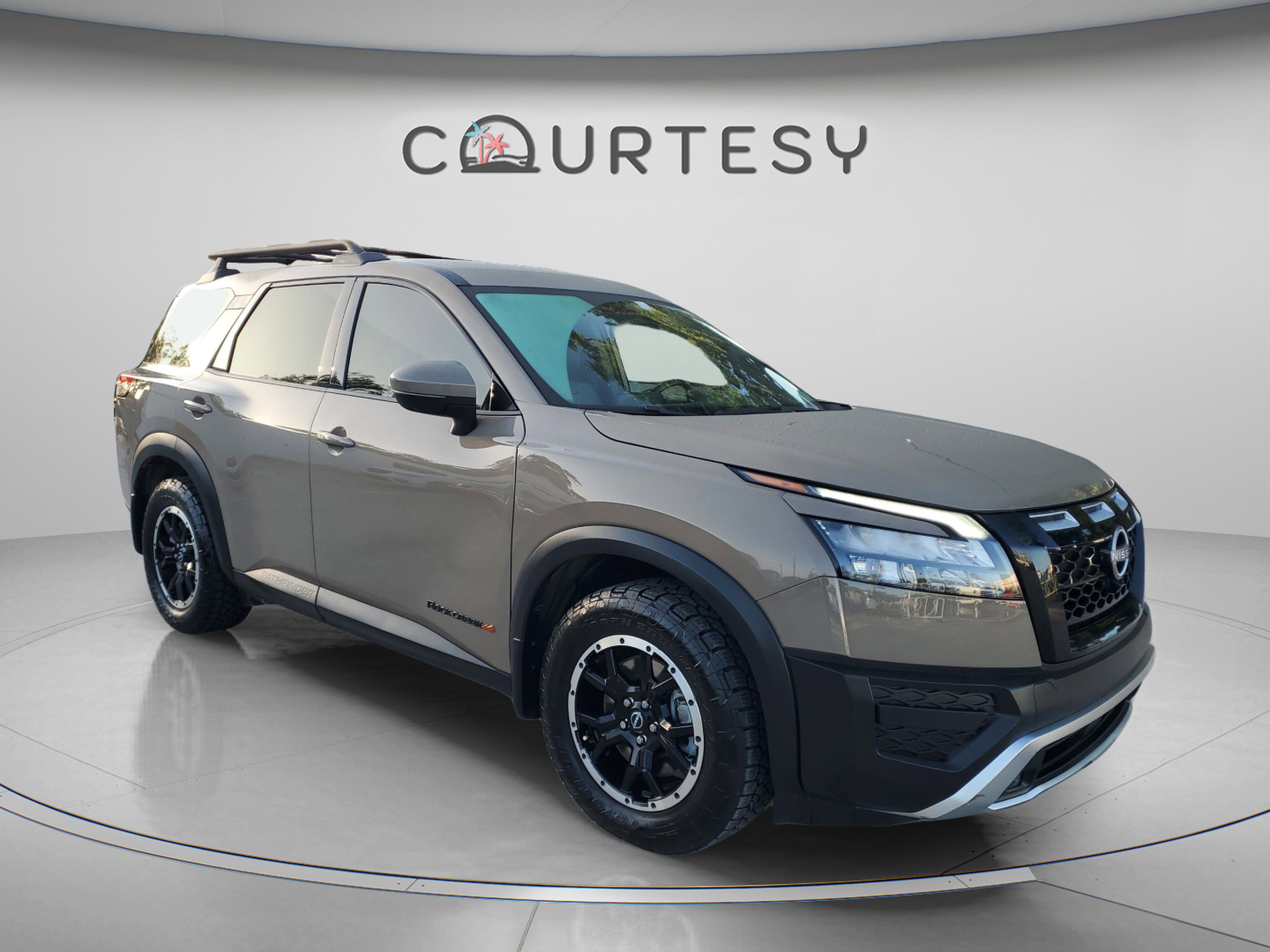 Used 2024 Nissan Pathfinder Rock Creek AWD/4WD image 5