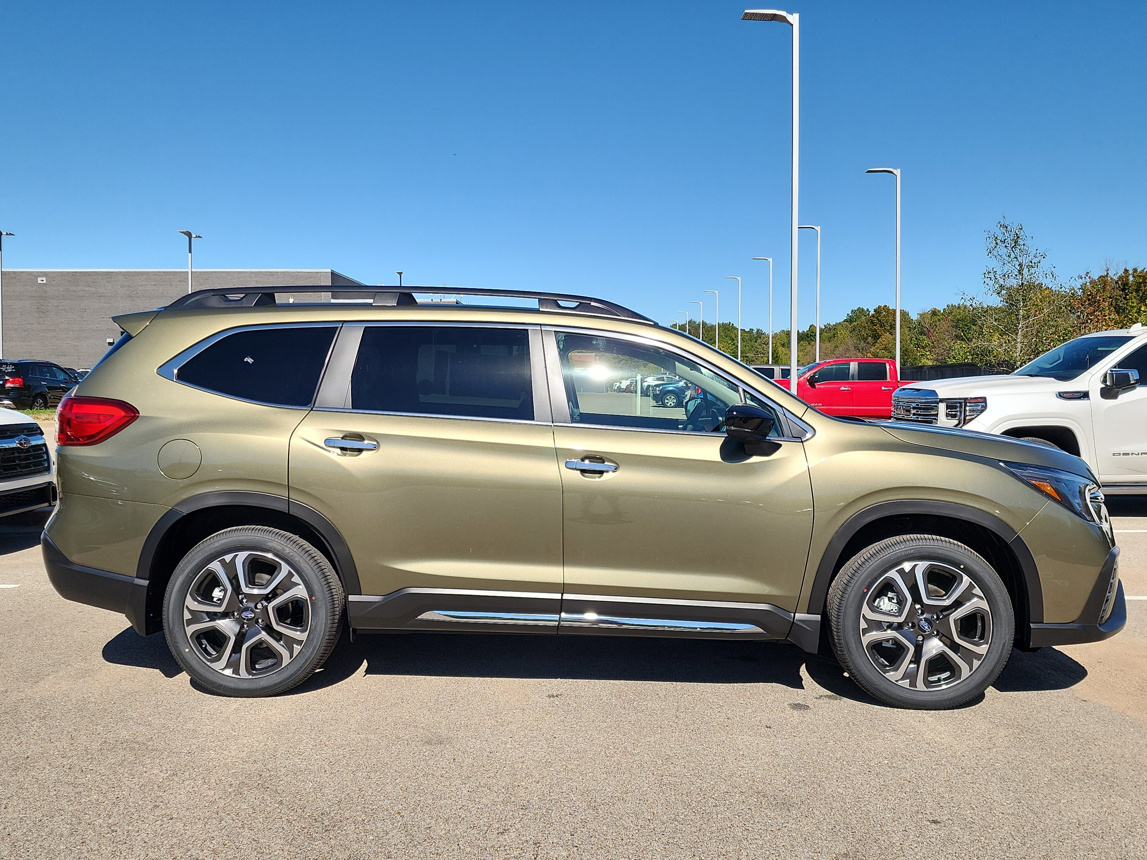 New 2025 Subaru Ascent Touring image 2