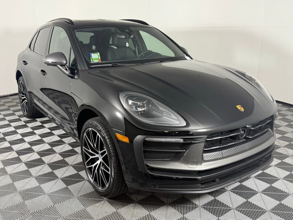 New 2026 Porsche Macan Turbo image 9