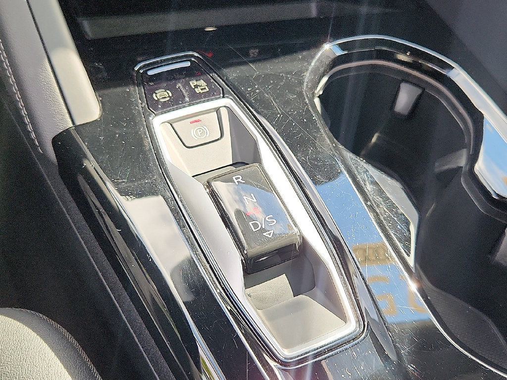 Certified 2025 Audi Q5 Premium w/ Convenience Package AWD/4WD image 19