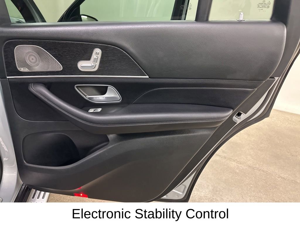 Used 2025 Mercedes-Benz GLS 450 4MATIC image 22