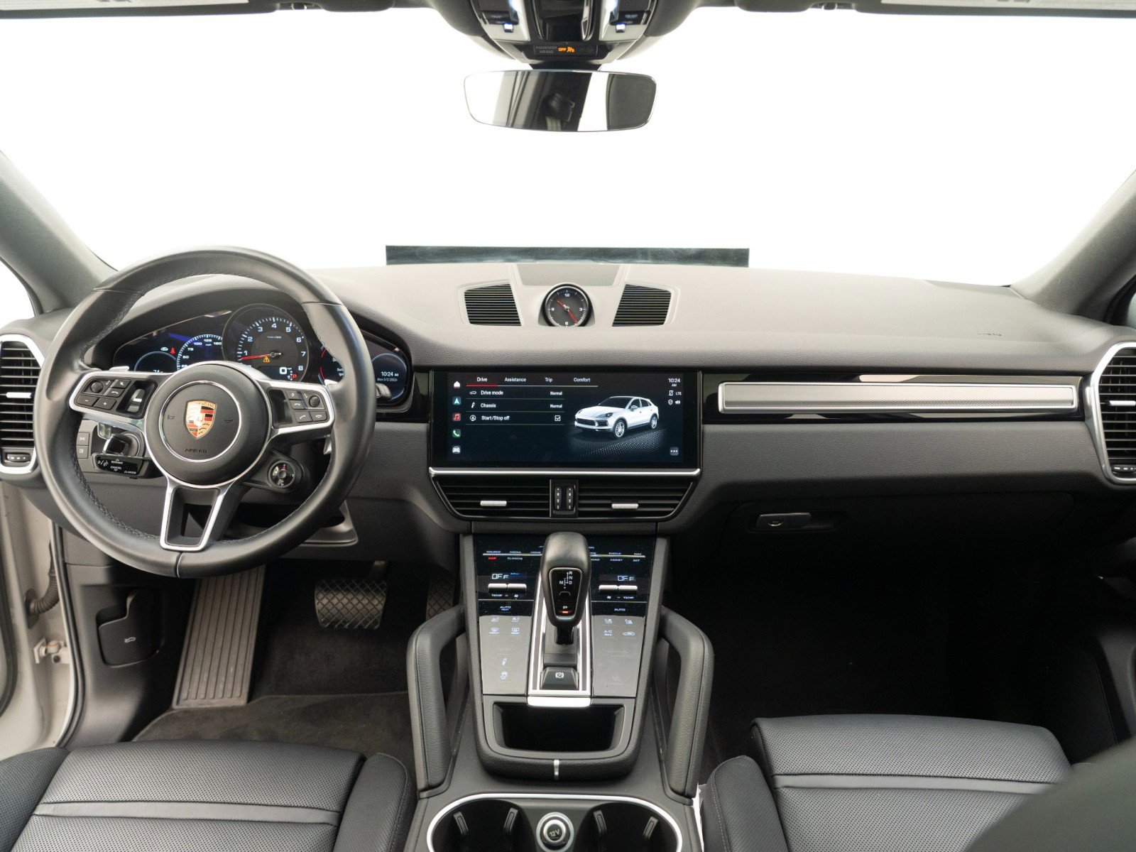 Certified 2022 Porsche Cayenne Platinum Edition image 19