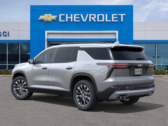 New 2026 Chevrolet Traverse LT w/ Sun and Wheel Package AWD/4WD image 3