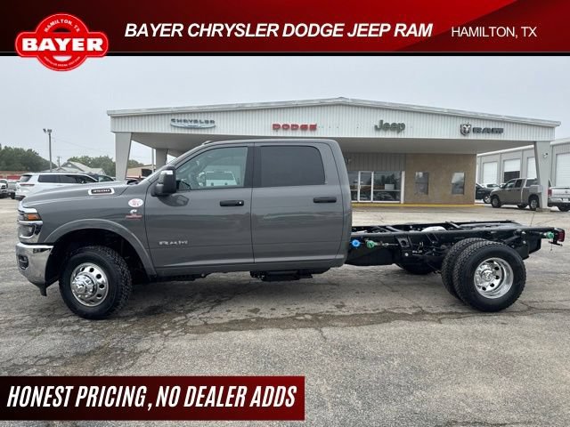 New 2026 RAM 3500 Big Horn AWD/4WD image 2