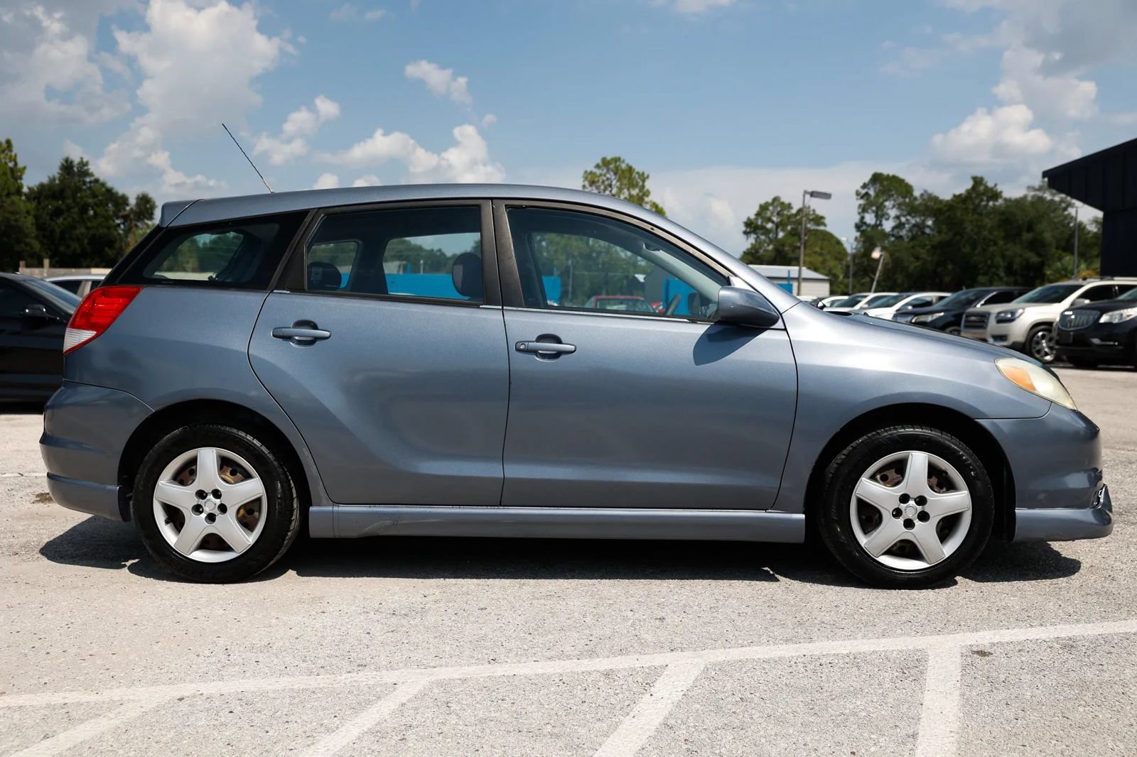 Used 2004 Toyota Matrix XR FWD image 7
