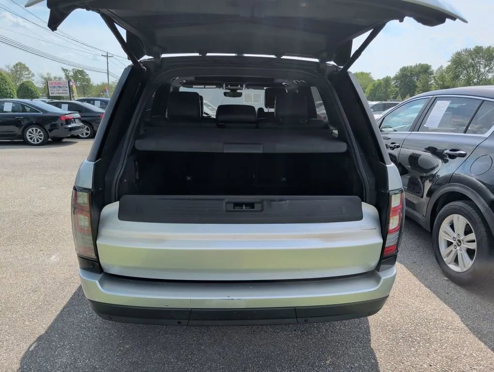 Used 2017 Land Rover Range Rover HSE AWD/4WD image 19