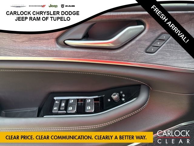 Used 2024 Jeep Grand Cherokee Overland w/ Trailer Tow Package image 11