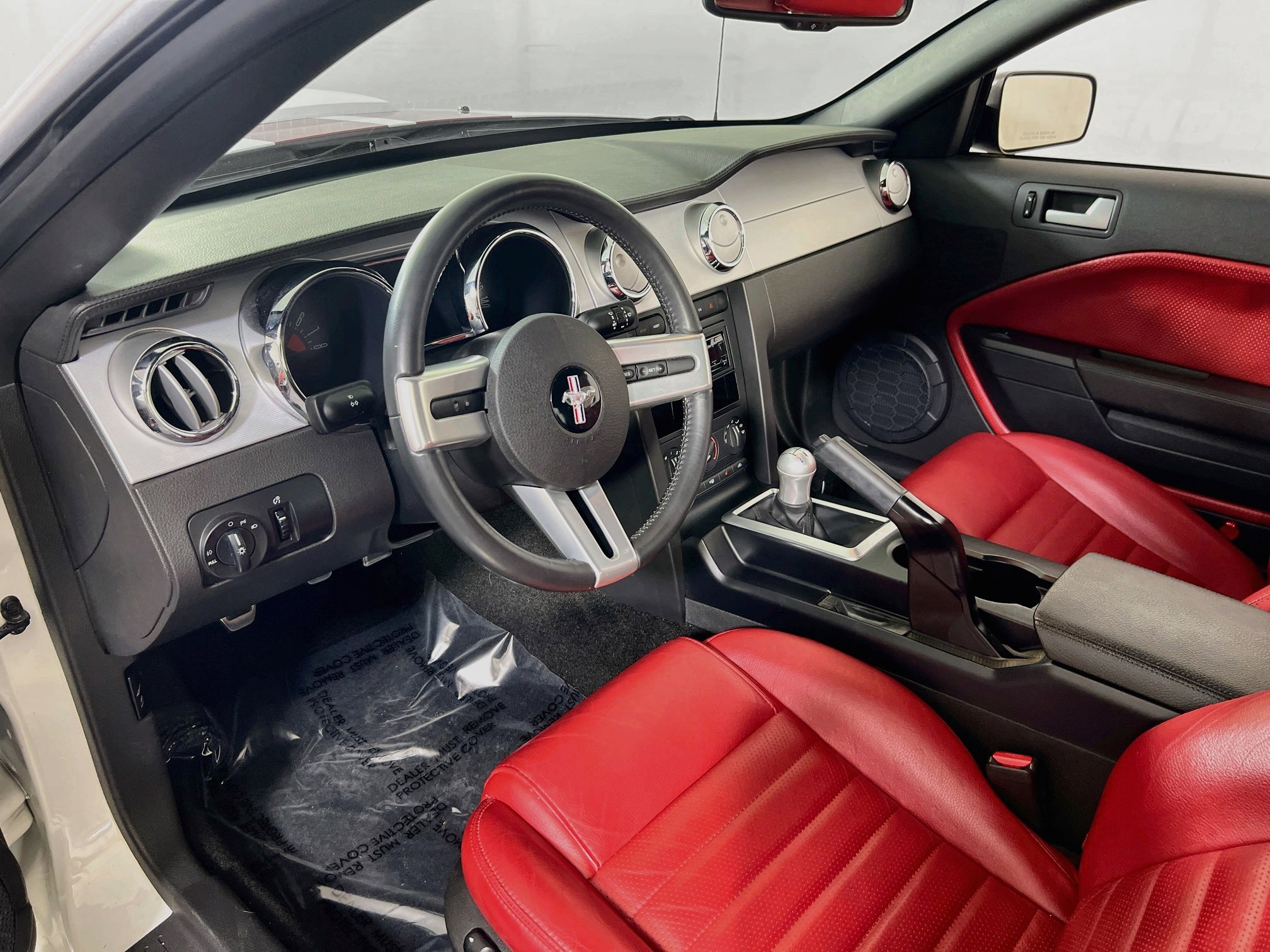 Used 2007 Ford Mustang GT RWD image 9