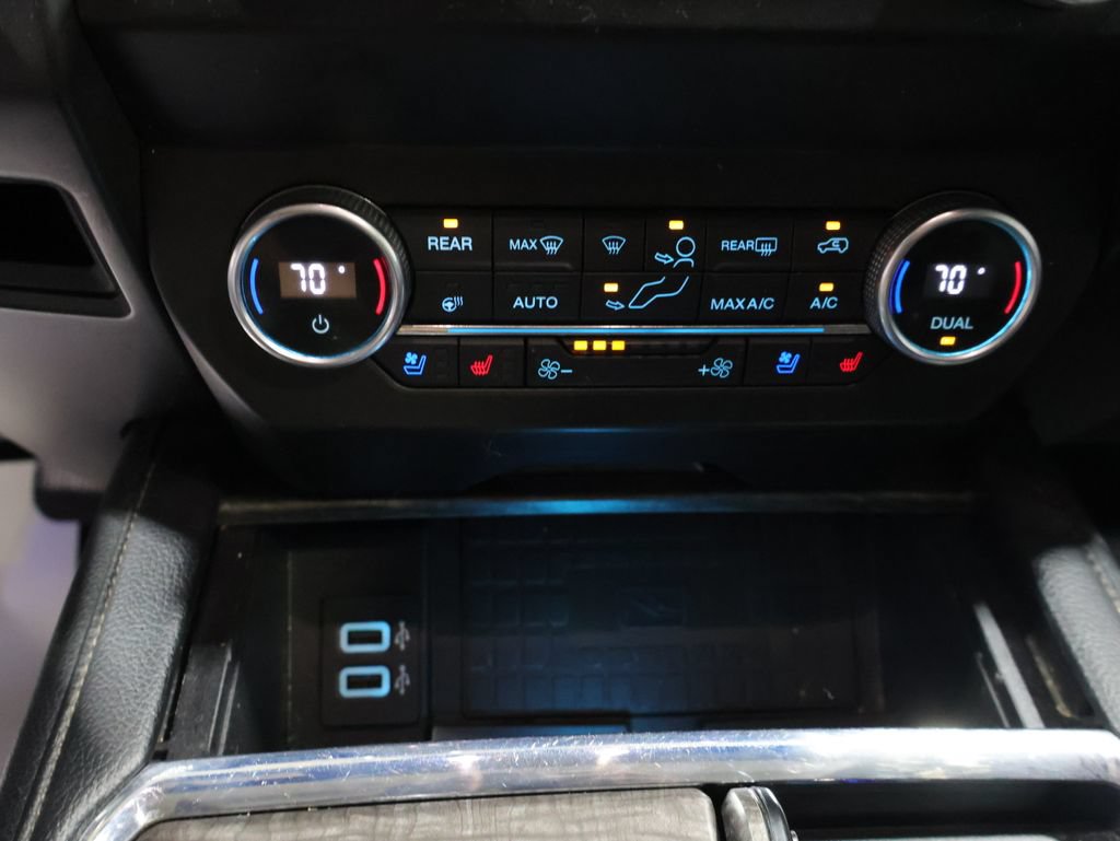Used 2019 Ford Expedition Max Limited AWD/4WD image 28