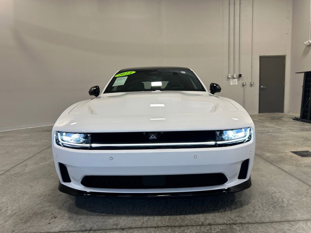 Used 2024 Dodge Charger Daytona Scat Pack w/ Plus Group AWD/4WD image 3