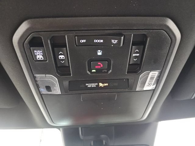 Used 2026 Toyota Tundra Limited AWD/4WD image 27