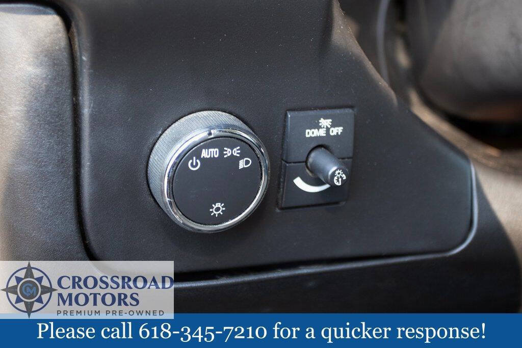 Used 2016 Chevrolet Express 2500 RWD image 15
