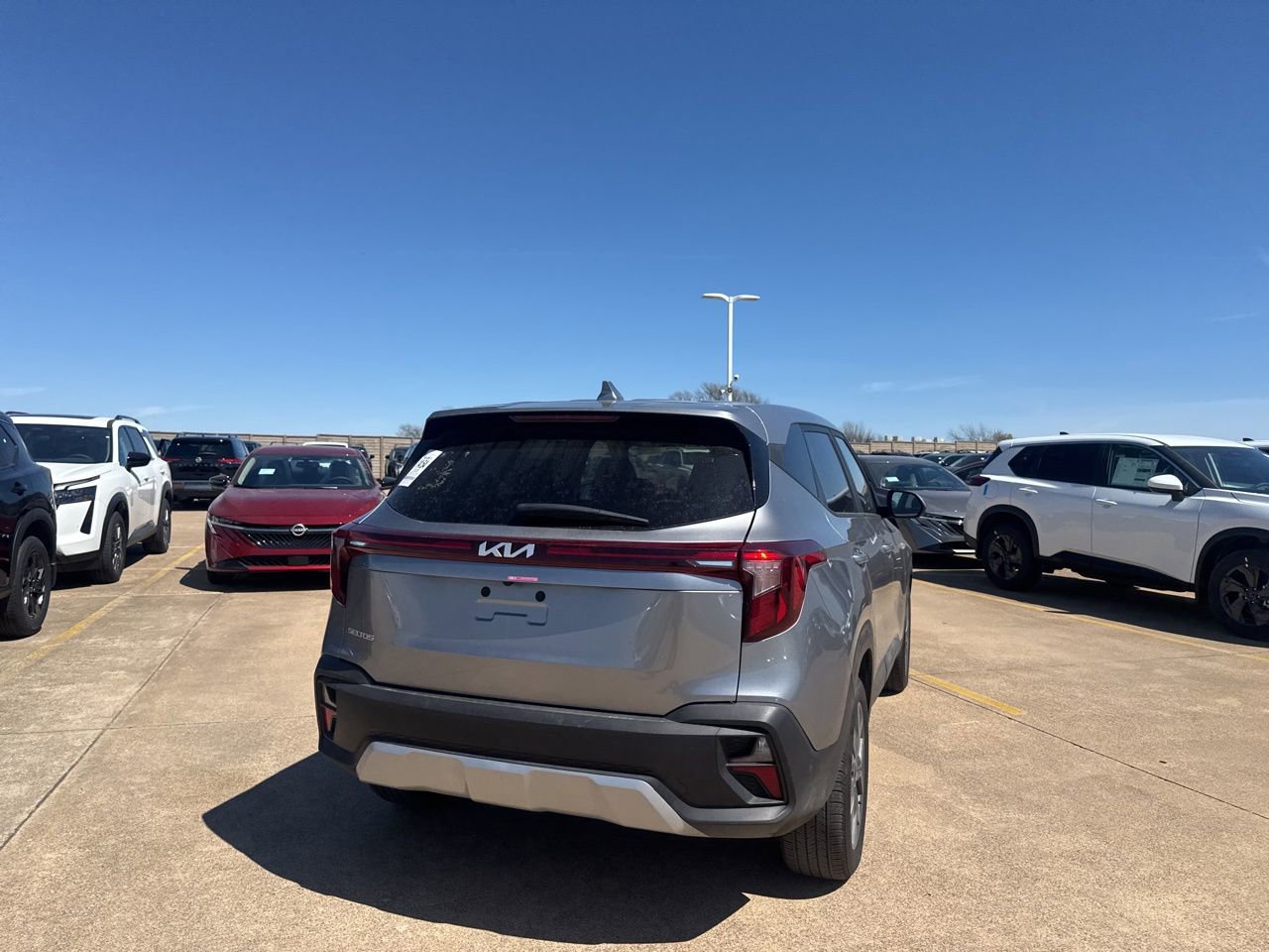 Used 2026 Kia Seltos LX image 18