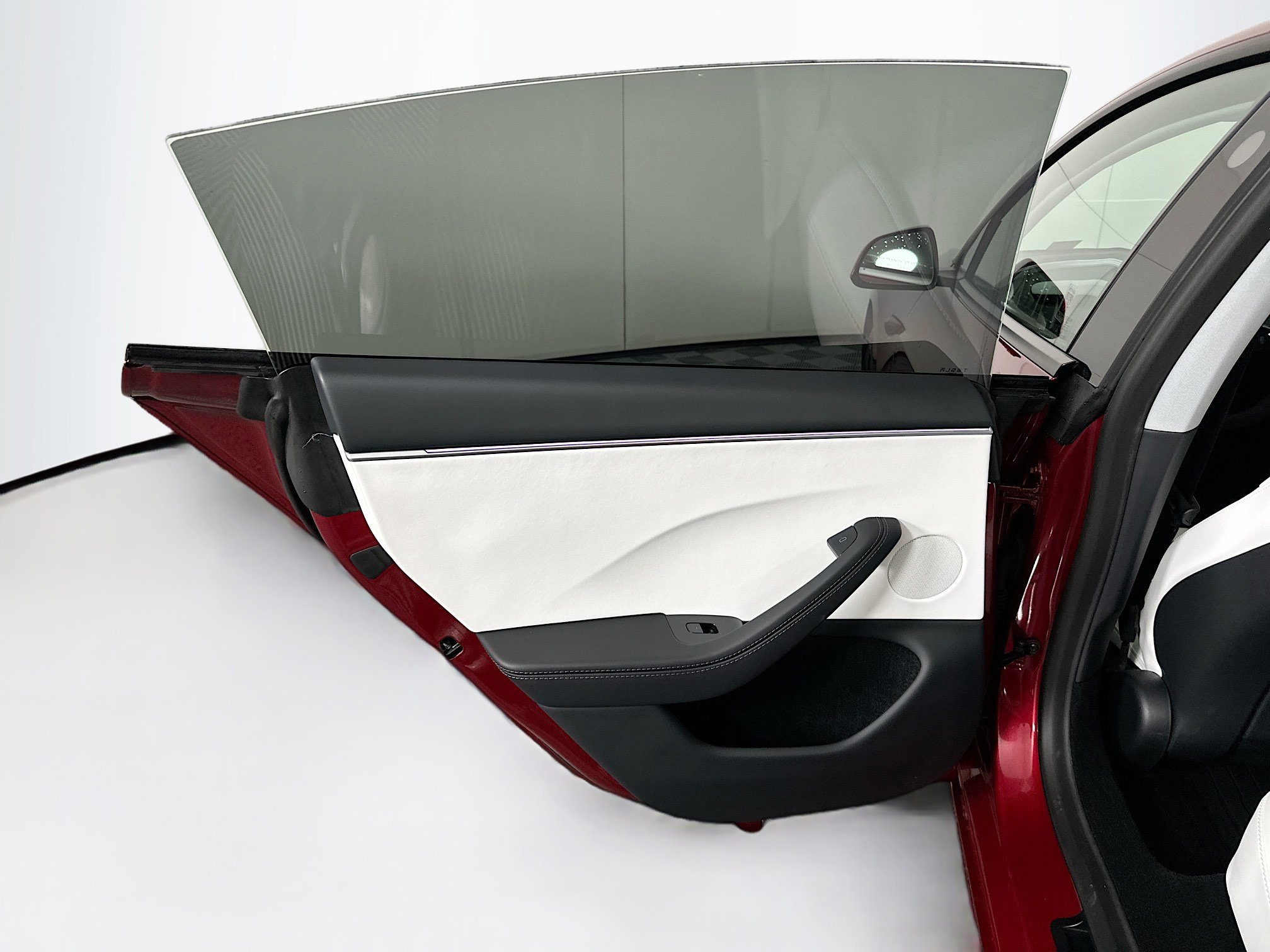 Used 2025 Tesla Model 3 Long Range image 24