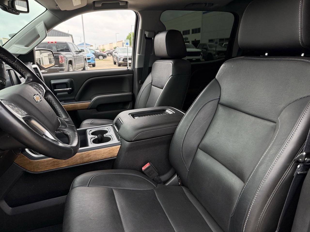 Used 2018 Chevrolet Silverado 1500 LTZ w/ Texas Edition AWD/4WD image 22