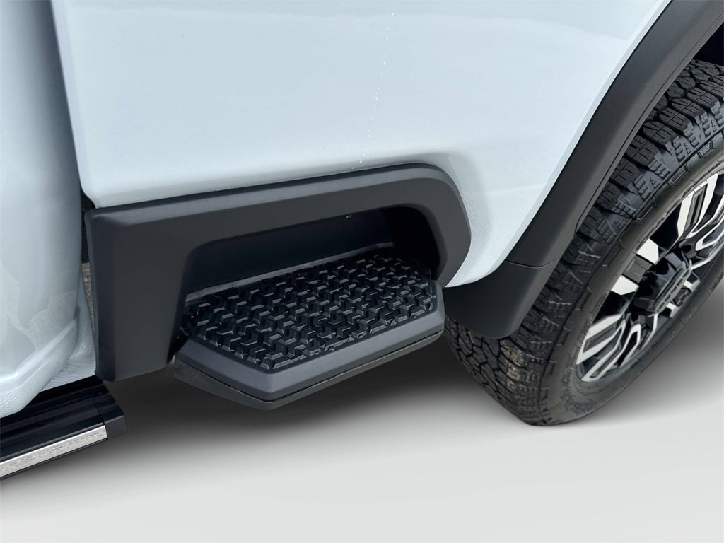 New 2026 GMC Sierra 2500 Denali Ultimate image 9