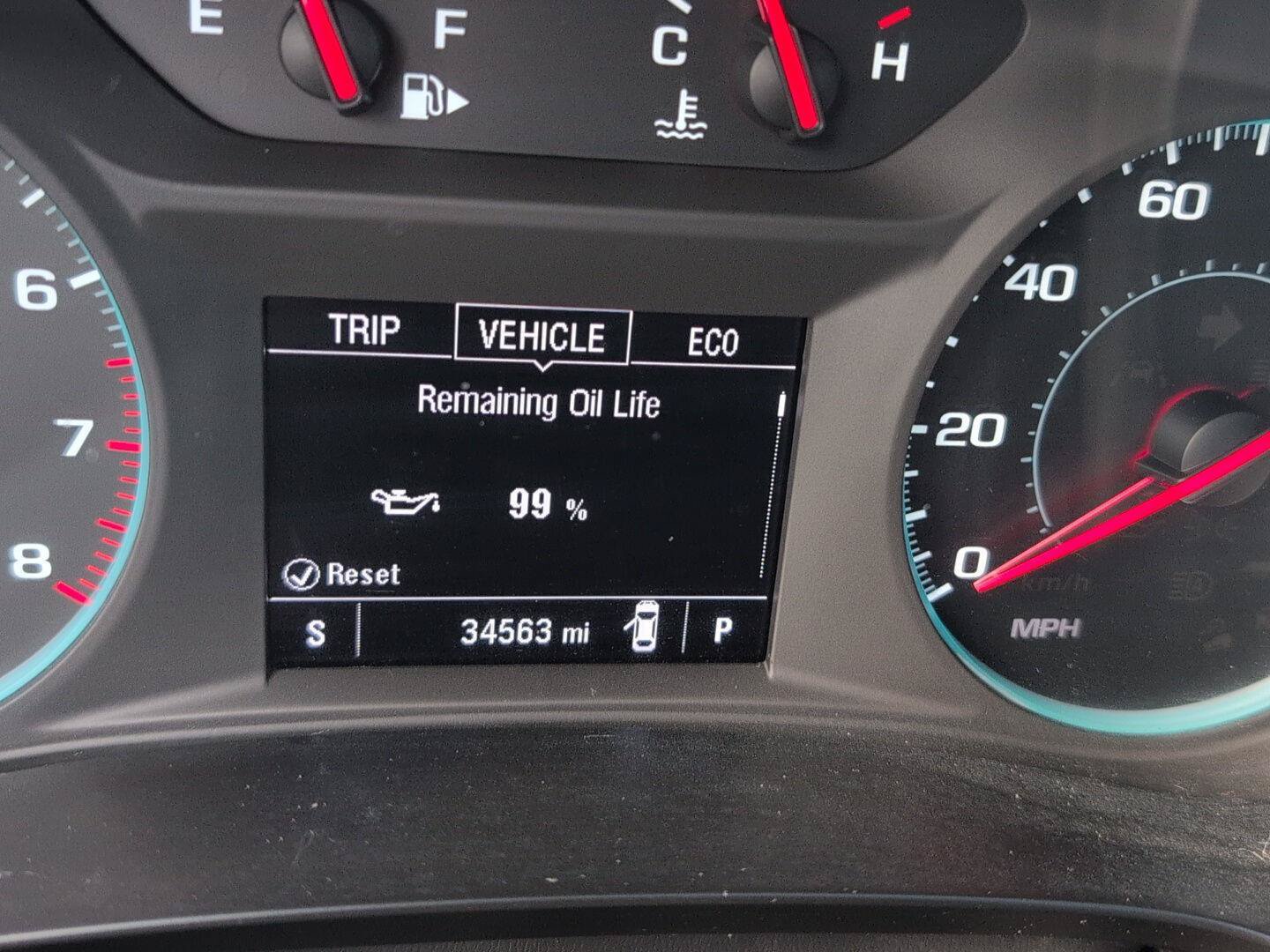 Used 2025 Chevrolet Malibu LT FWD image 24